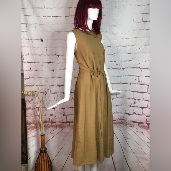 VINCE Cross-back Sleeveless Midi dress Caramel Brown M Size Medium New With Tags - Picture 1 of 16